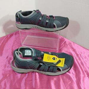 KHOMBU Cameron 2 River Sandal, size 8M, Gray Pink.